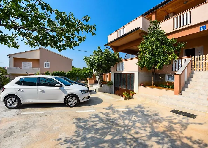 Apartmani Damant